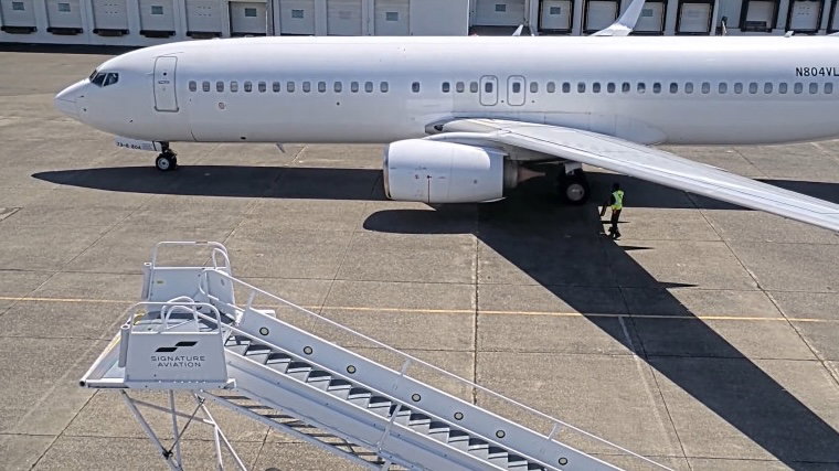 ICE Air: US Government Moves Forward With Deportation “Airline” Concept, But The Details Are Odd