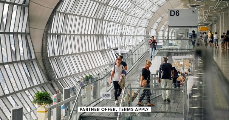 July points and miles deals: Earn more with these offers