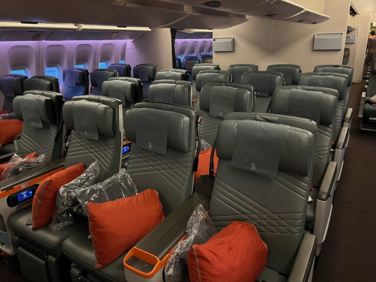New Singapore KrisFlyer Spontaneous Escapes List: Save 30% On These Awards