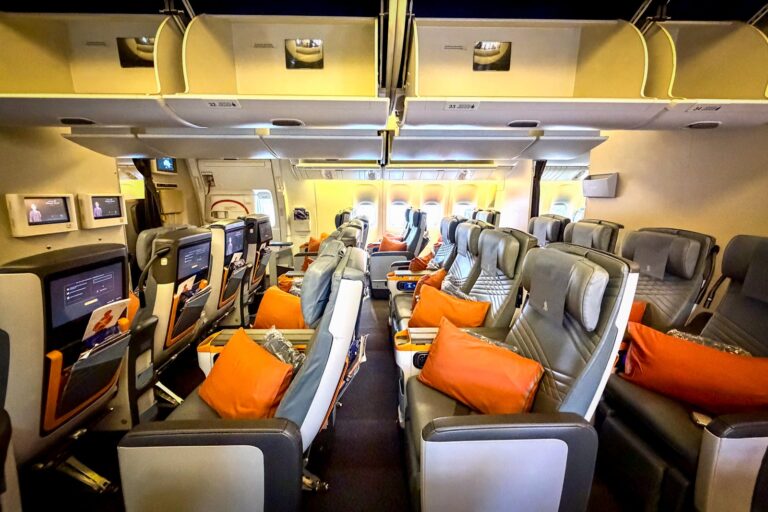 Singapore Airlines premium economy on the 777